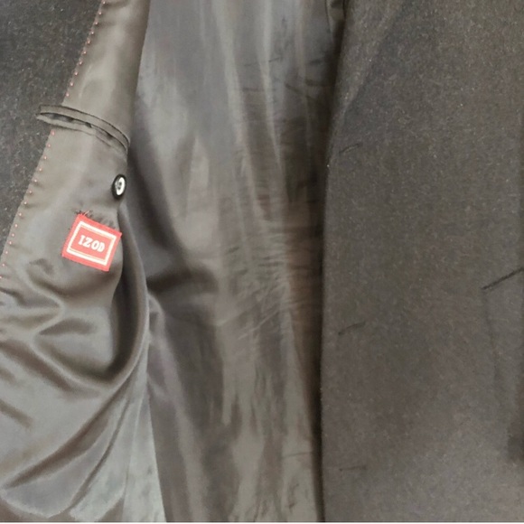 Mens IZOD long coat, size 38R - Picture 4 of 8